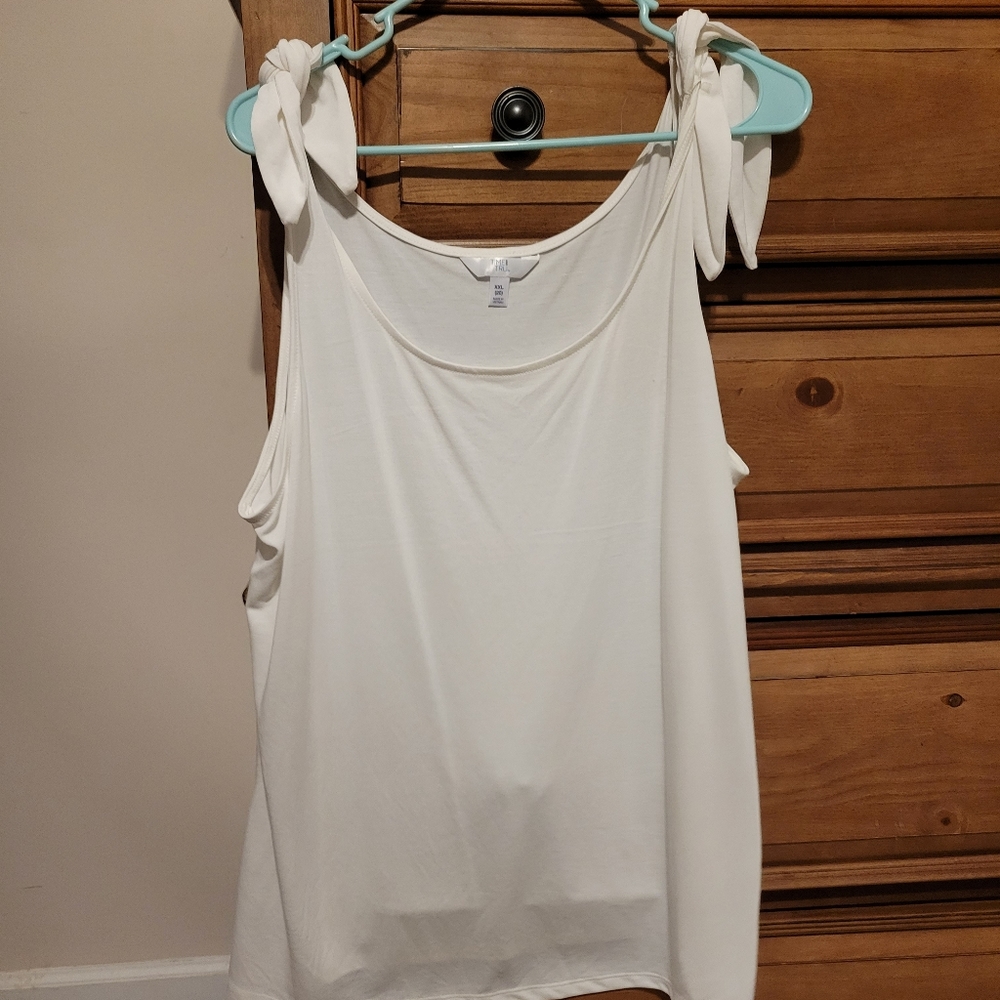 White tank size XXL